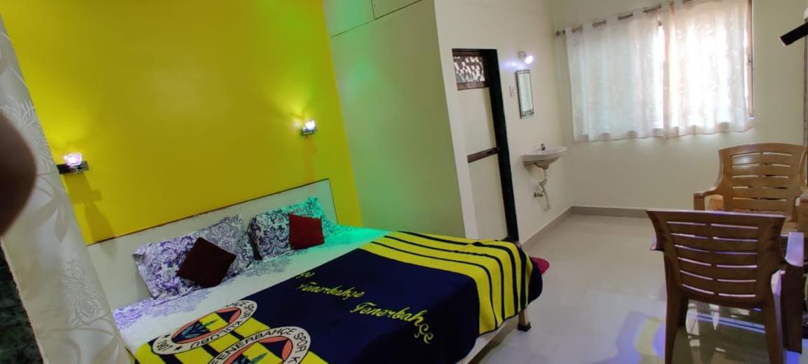 Hotel New Alpha House Matheran Zewnętrze zdjęcie