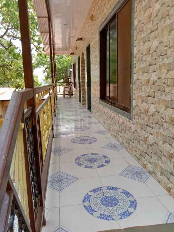 Hotel New Alpha House Matheran Zewnętrze zdjęcie